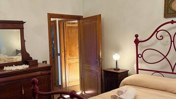 3 Schlafzimmer, Bügeleisen/Bügelbrett, kostenloses WLAN, Bettwäsche