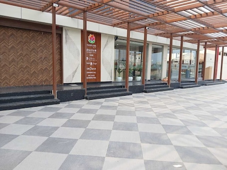 Front of property. Hotel Tulips inn by VKG