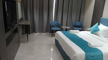 Deluxe Double Room | Free WiFi
