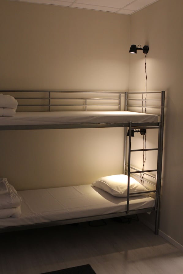 Family Quadruple Room, Shared Bathroom