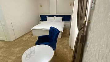 Chambre Double Deluxe, balcon, vue canal | Wi-Fi gratuit