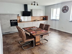 50-inch Smart TV with satellite channels, heated floors - DM Hotes & Apartments - Rasenweg 26 (Dingelstaedt)