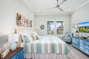 Nhà, 3 phòng ngủ | 3 phòng ngủ, bàn ủi/dụng cụ ủi quần áo 