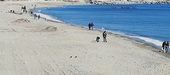 House a few meters from beaches and center. Free reserved parking.  