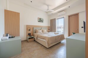 Superior Room - Shivam Hotel-Madhavpur (Porbandar)