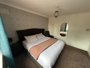 House | 3 bedrooms, free WiFi, bed sheets - Manchester Retreat With 3 Bedrooms (Manchester)