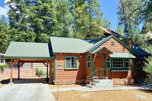 Exterior - Big Bear Lake Cabin | Hot Tub | Zoo | Dog Friendly (Big Bear Lake)