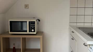 Microwave, stovetop
