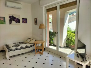 3 habitaciones, tabla de planchar con plancha y wifi gratis 