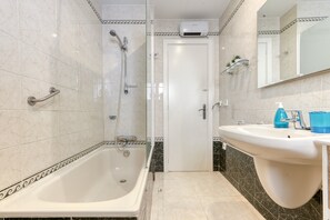 อพาร์ทเมนท์ | ห้องน้ำ