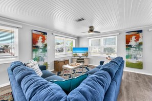 House, 2 Queen Beds (A Wave We Go) | Living area | TV - A Wave We Go (Panama City Beach)