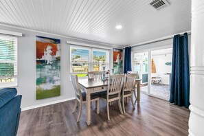 House, 2 Queen Beds (A Wave We Go) | Dining - A Wave We Go (Panama City Beach)