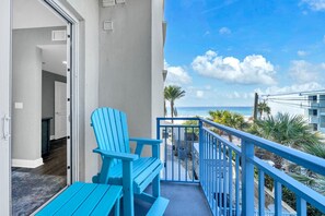Property grounds - Sterling Breeze 205 (Panama City Beach)