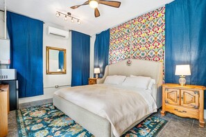 3 bedrooms, in-room safe, iron/ironing board, WiFi