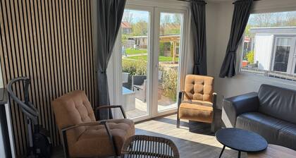 Chalet 3 Next to the Amstelmeer & Wadden Sea! Air conditioning! Private terrace!
