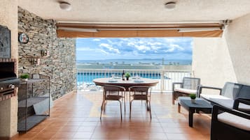 Apartment | Living room