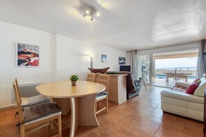 Apartament | Servei de restauració