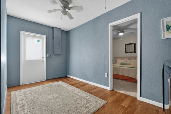 3 bedrooms, WiFi, bed sheets