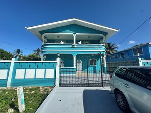 Exterior - Entire Spacious Atlantic Ville Home. (Demerara-Mahaica)