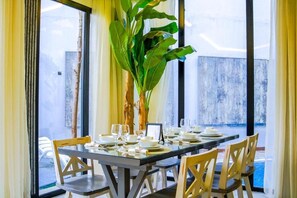 Dining - Villa with Private Pool 2. (Al Aarid)