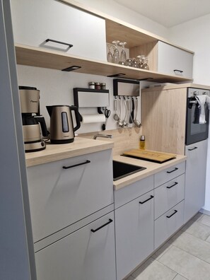 Fridge, oven, stovetop, dishwasher - Apartment Stadtjuwel Bernkastel-Kues (Bernkastel-Kues)