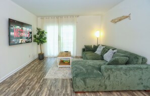 Smart TV - Carolina Beach Condo: 24ft Deck, POOL, 2BR/2BA King Beds, 1-Min to Beach (Carolina Beach)