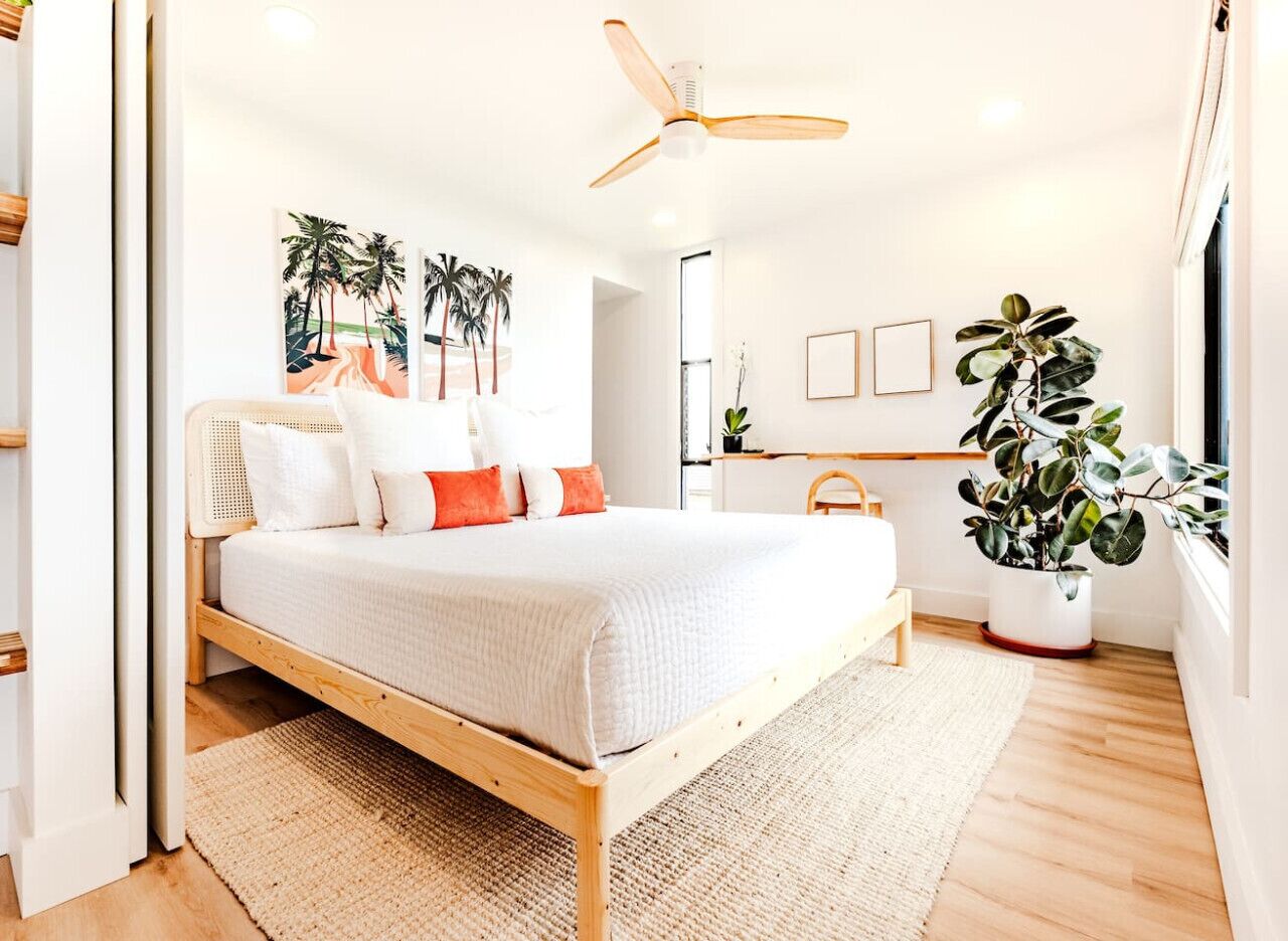 1 bedroom, desk, iron/ironing board, travel cot