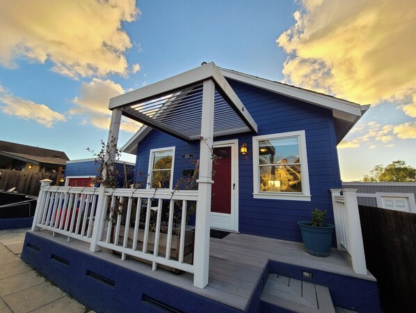 Exterior - Southpark Gem on Cedar Canyon (San Diego)