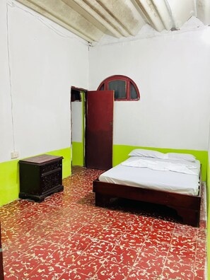 4 habitaciones, wifi y ropa de cama