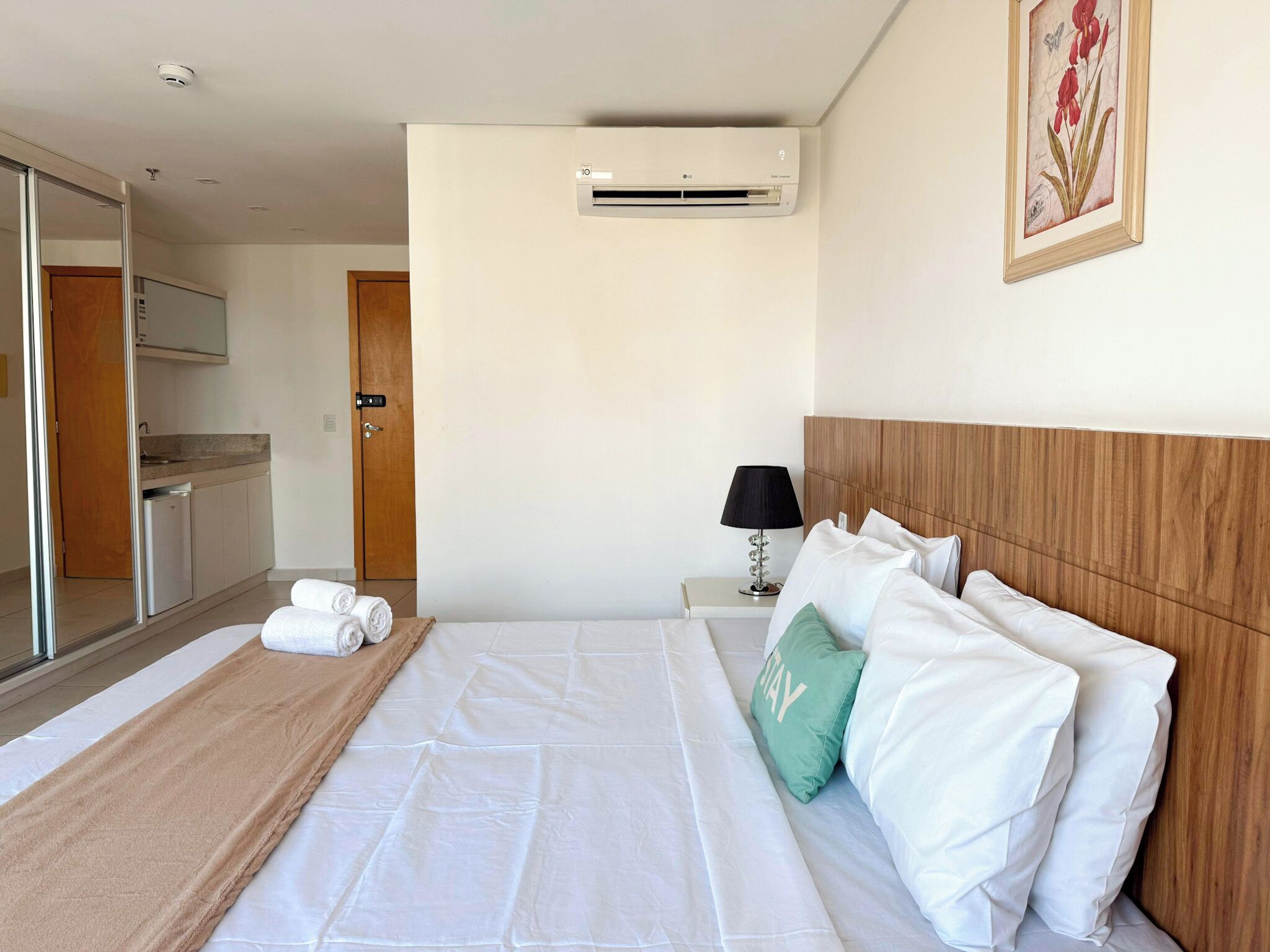 Executive Apartment | 1 bedroom, in-room safe, individually decorated, individually furnished