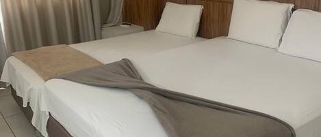 1 habitación y caja de seguridad en la habitación