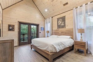 5 soverom, strykejern/-brett, reiseseng for barn og wi-fi