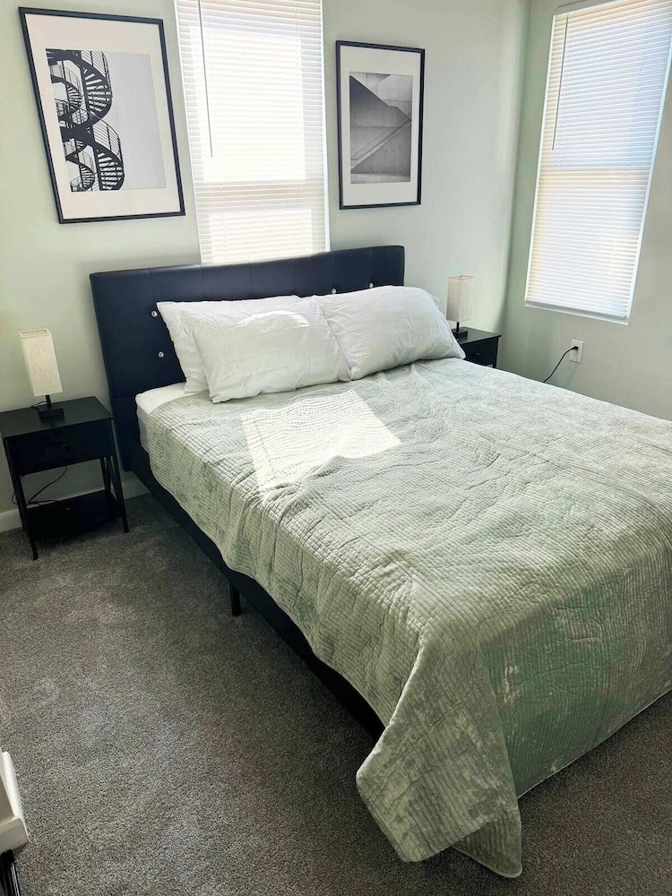 Charming And Newly Renovated Home Close To Columbus Attractions charming-and-newly-renovated-home-close-to-columbus-attractions