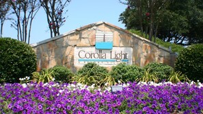 Property grounds - 4min Walk to Beach with Resort Pool, Gym, Hot Tub (Corolla)