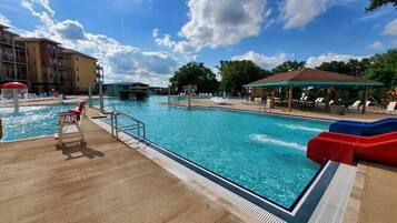 Indoor pool, outdoor pool