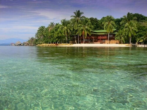 Entire Resort of Bocas Beachfront Lodge "BBL"