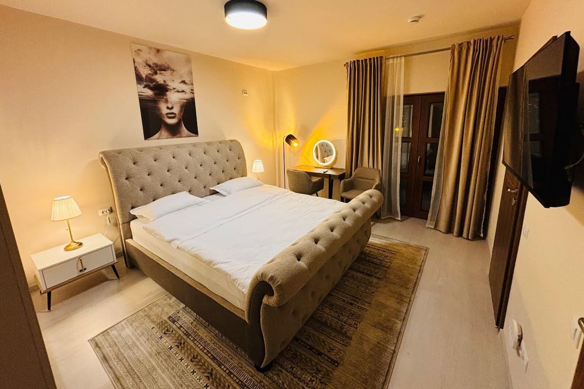 Double Room | Free WiFi