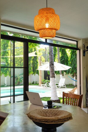 Dining - [New] Beach Side Villa in Playa San Diego (La Libertad)