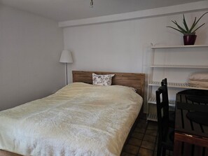 2 bedrooms, bed sheets - Vacation apartment Essen Kettwig (Essen)