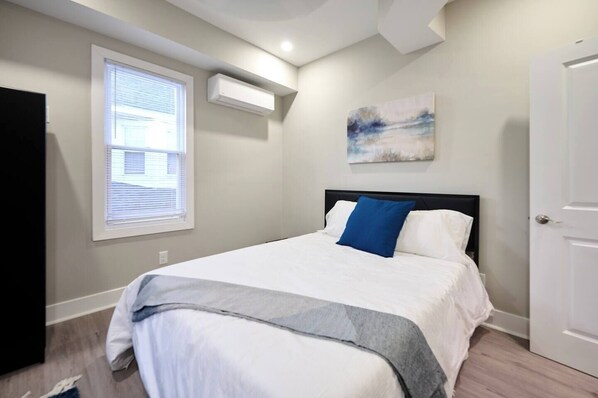 2 bedrooms, WiFi - Indigo Suites Unit 4 (Wildwood)