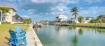 Private Pool, Patio & Peace: Marco Island Getaway