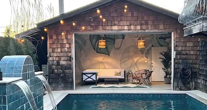 Paradise on Penn with Pool & Hot Tub Near Downtown