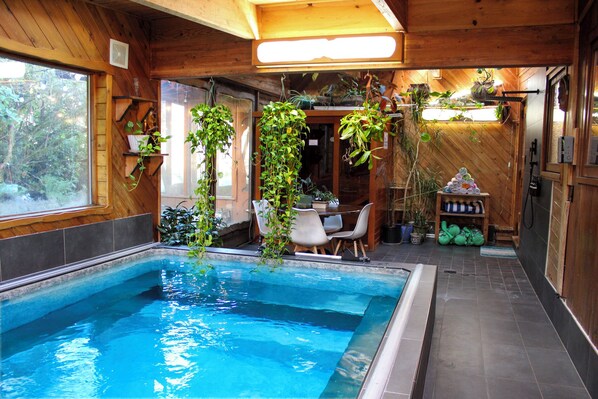 Indoor pool, a heated pool