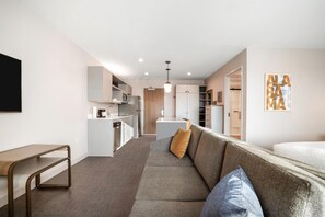 Private kitchen - Homewood Suites By Hilton Madison Huntsville (Madison)