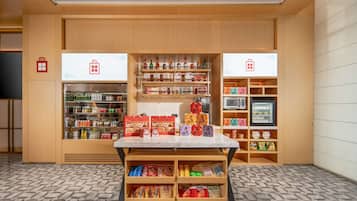 Snack bar