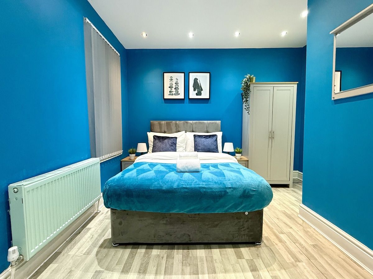 Send us a message about the extra stuff we can offer you during your stay.