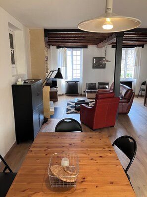 TV connectée, cheminée