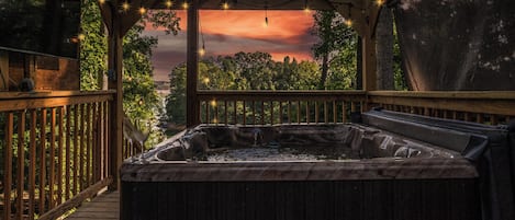 Studio (4 Bedrooms) | Property amenity