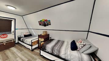 Studio (4 Bedrooms) | Lain-lain