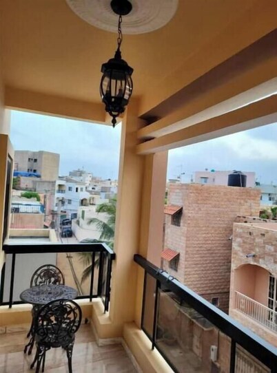 Lovely 1 bedroom apartment in Mermoz w/patio -A3